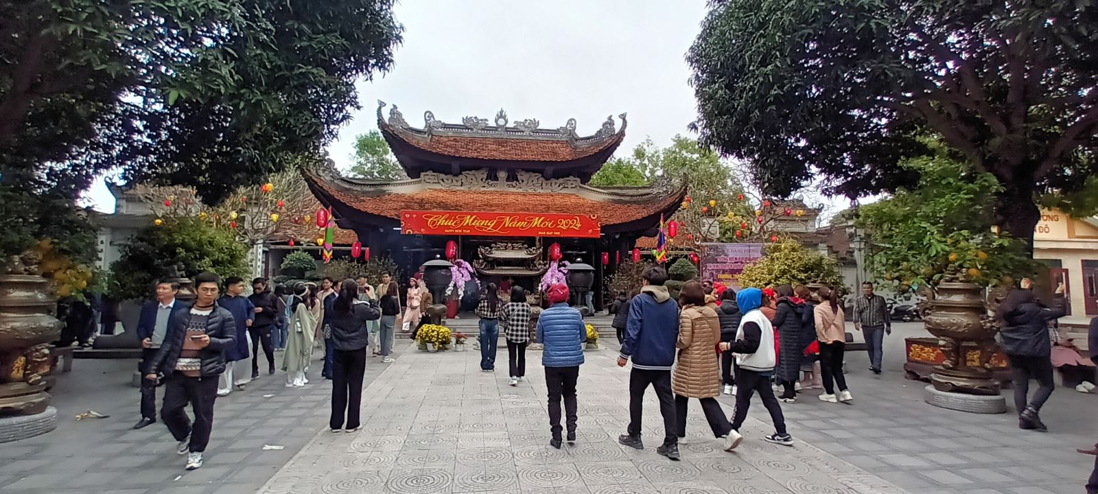 Thực trạng và giải pháp phát triển du lịch văn hóa tâm linh tỉnh Bắc Ninh theo hướng bền vững